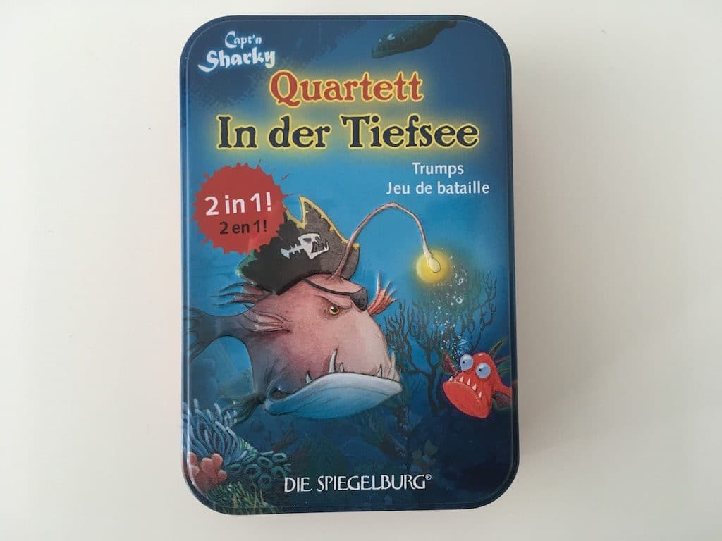 „Capt'n Sharky Quartett – In der Tiefsee“ Verpackung Blechdose